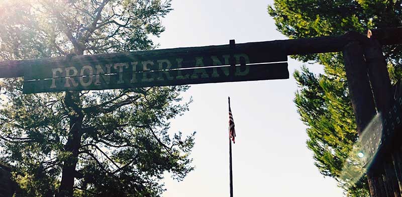 Disneyland Frontierland