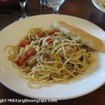 Manginos-spaghetti Spaghetti with sweet sausage, garlic and fresh tomatoes from Manginos