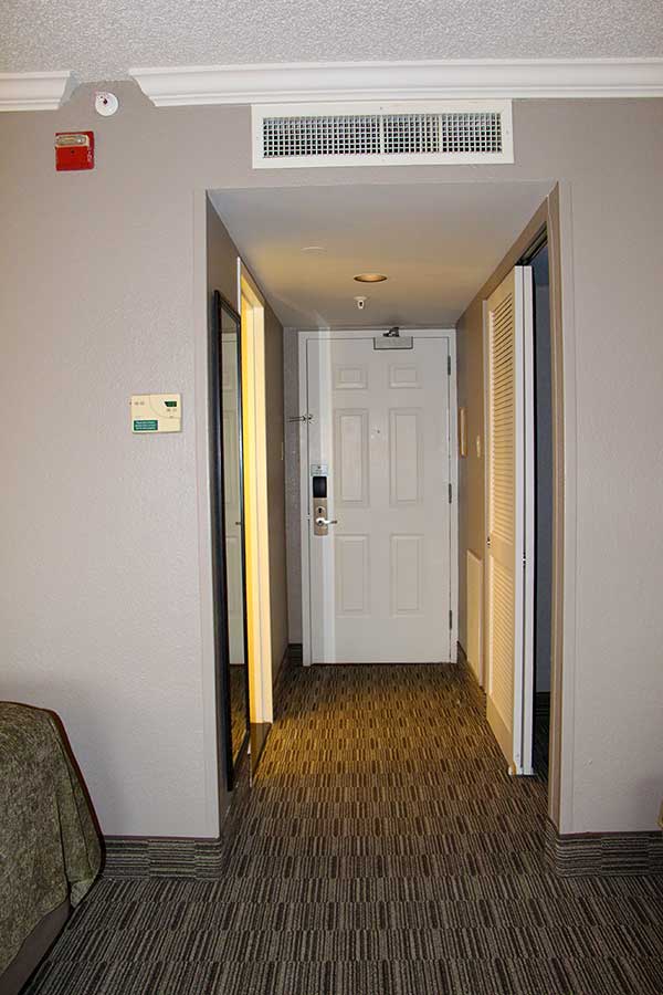 Shades of Green, Disney World's Military Only Resort recently re-modeled their Magnolia Wing rooms. Here's a look Inside one.