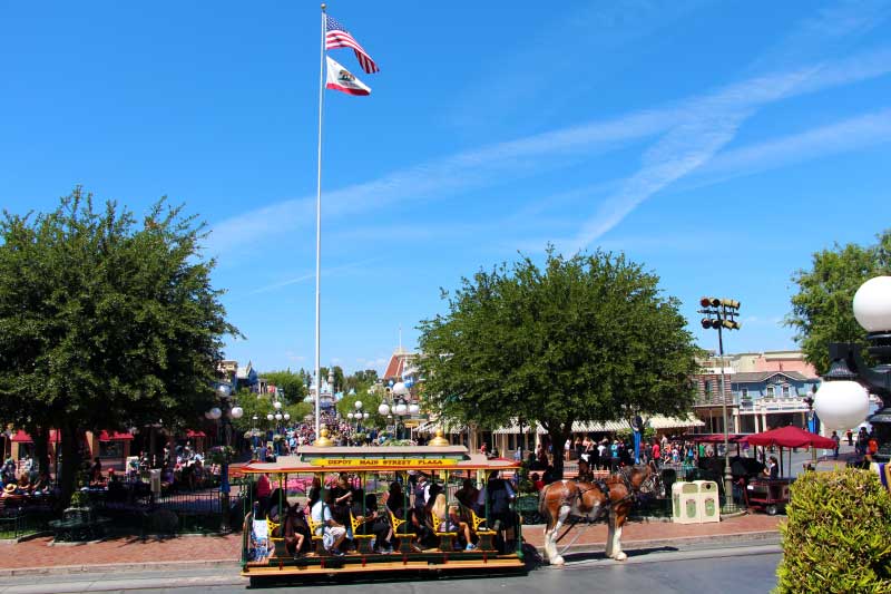 Disneyland Park Main Street USA