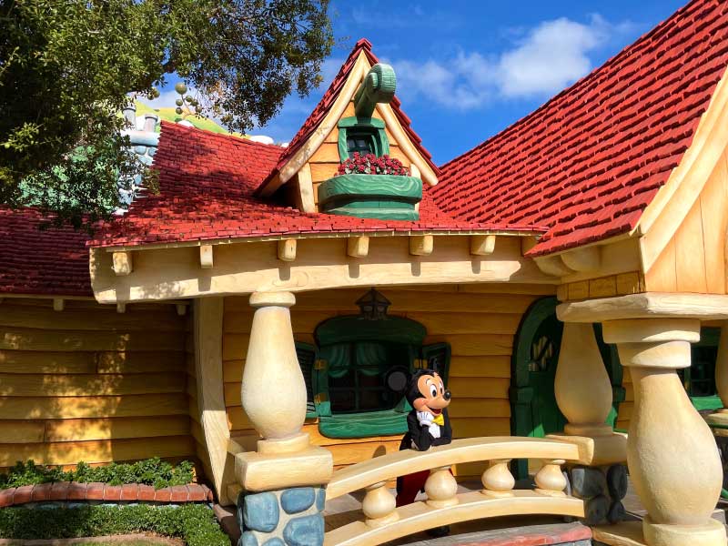 Disneyland Park Toontown MIckey's House