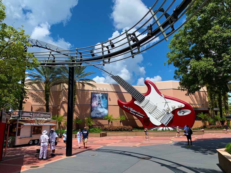 Pre-show Actor Sparks Rumors of Rock 'n' Roller Coaster Retheme in Disney  World 