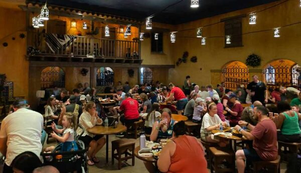 Pecos Bill Tall Tale Inn & Cafe - Military Disney Tips