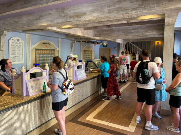 L’Artisan des Glaces at EPCOT: A Sweet Spot for Ice Cream Lovers