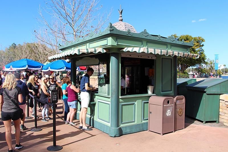 Les Vins des Chefs de France beverage stand in EPCOT's France Pavilion