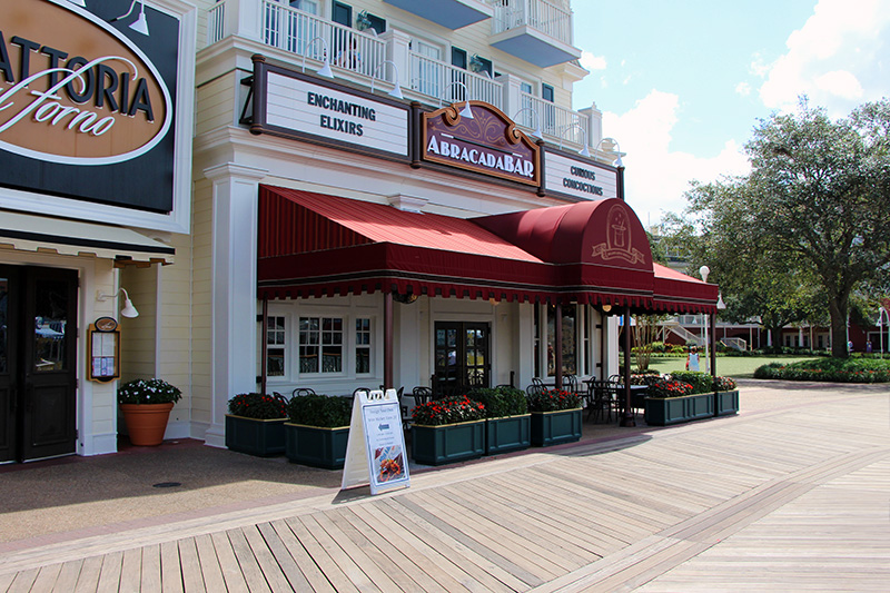 Outside seating at Disney's BoardWalk AbracadaBar